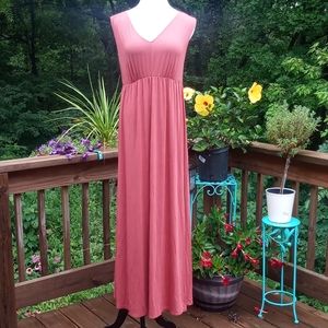 Isabel Maternity maxi dress large.            0555